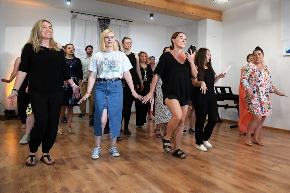 Dorosłe Wakacje Artystyczne 2023 Turnus 2 - zdj. 229.jpg