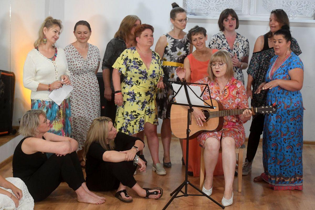 Dorosłe Wakacje Artystyczne 2023 Turnus 2 - zdj. 281.jpg