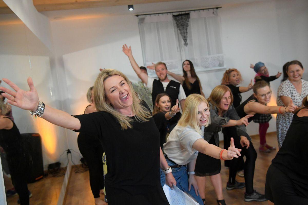 Dorosłe Wakacje Artystyczne 2023 Turnus 2 - zdj. 234.jpg