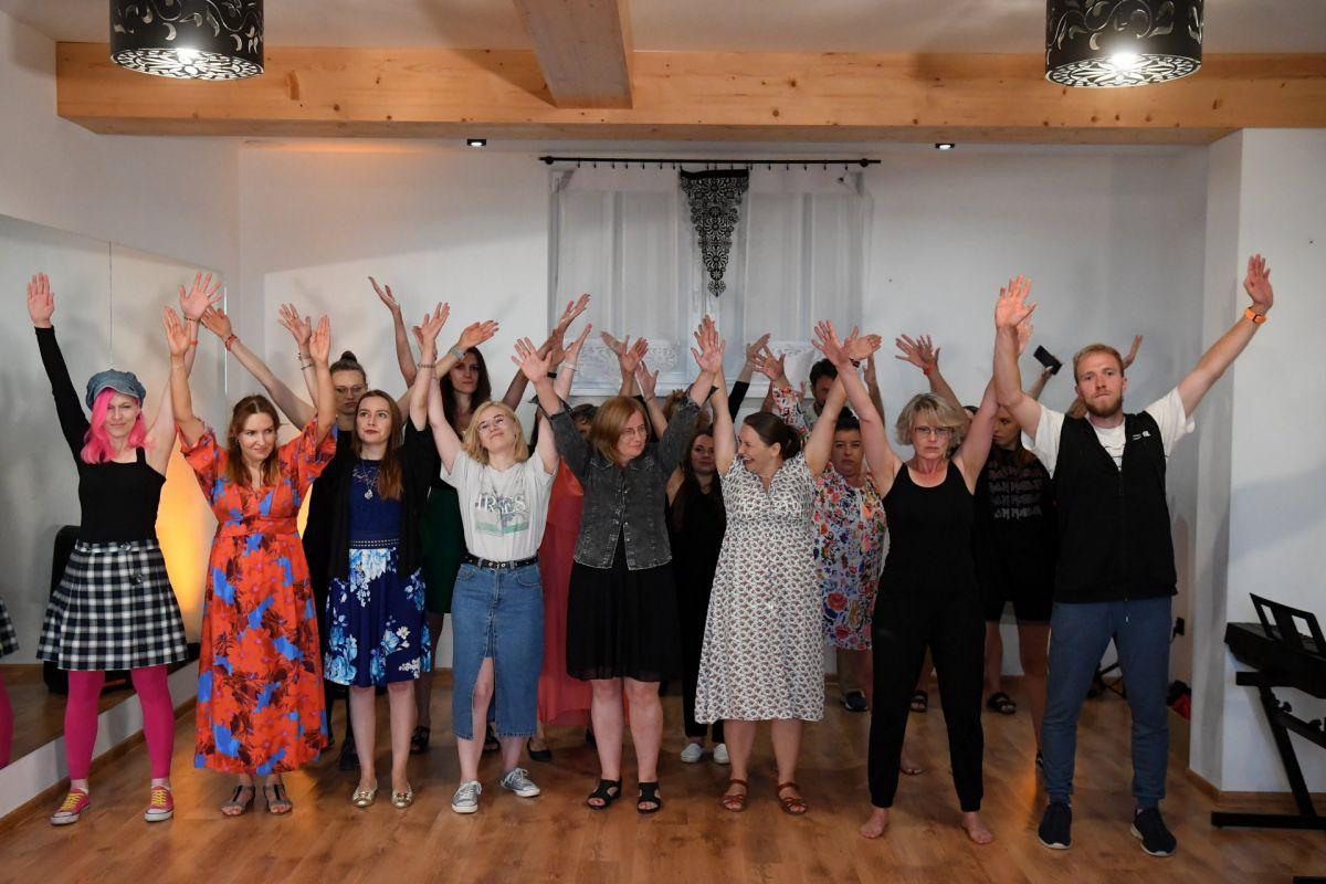 Dorosłe Wakacje Artystyczne 2023 Turnus 2 - zdj. 212.jpg