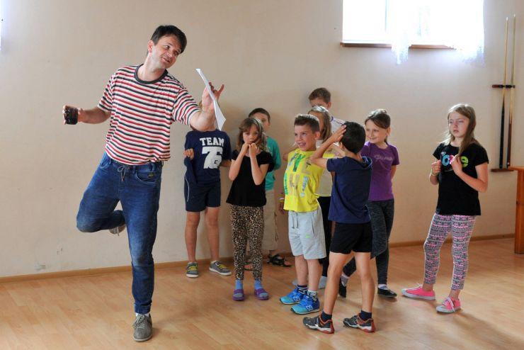 Teatr - Wakacje_Artystyczne_Ząb_2016 (853).jpg