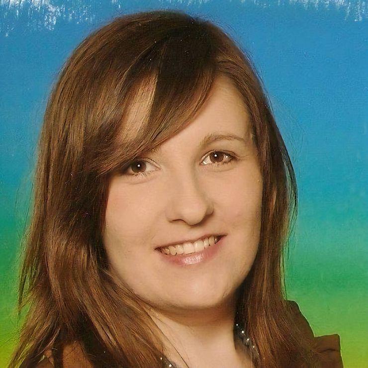 Alicja Czura-Musialik - wychowawca, opiekun grupy. Kolonia artystyczna dla dzieci i młodzieży - Wakacje Artystyczne Alicja Czura-Musialik - wychowawca, opiekun grupy. Kolonia artystyczna dla dzieci i młodzieży - Wakacje Artystyczne